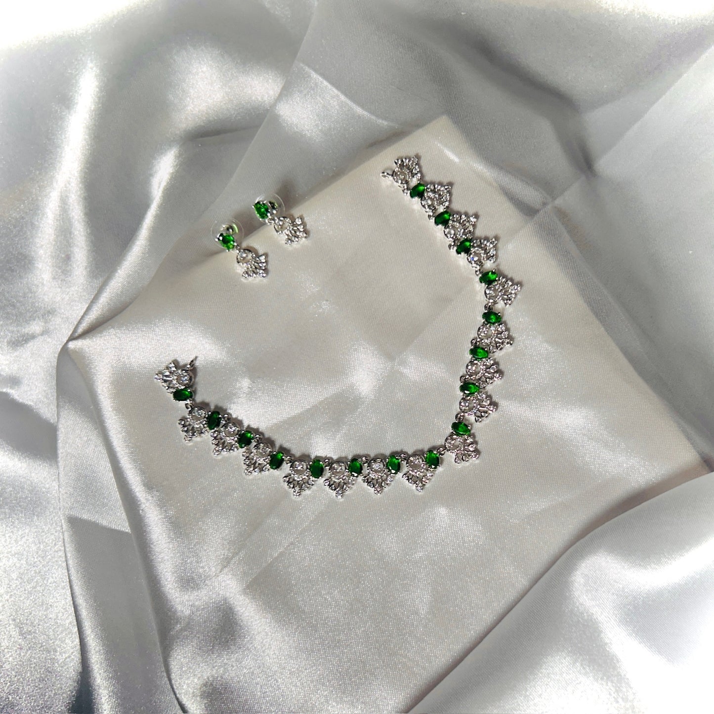 π Royal Emerald Luxe Necklace Set πβ¨