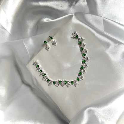 💎 Royal Emerald Luxe Necklace Set 👑✨