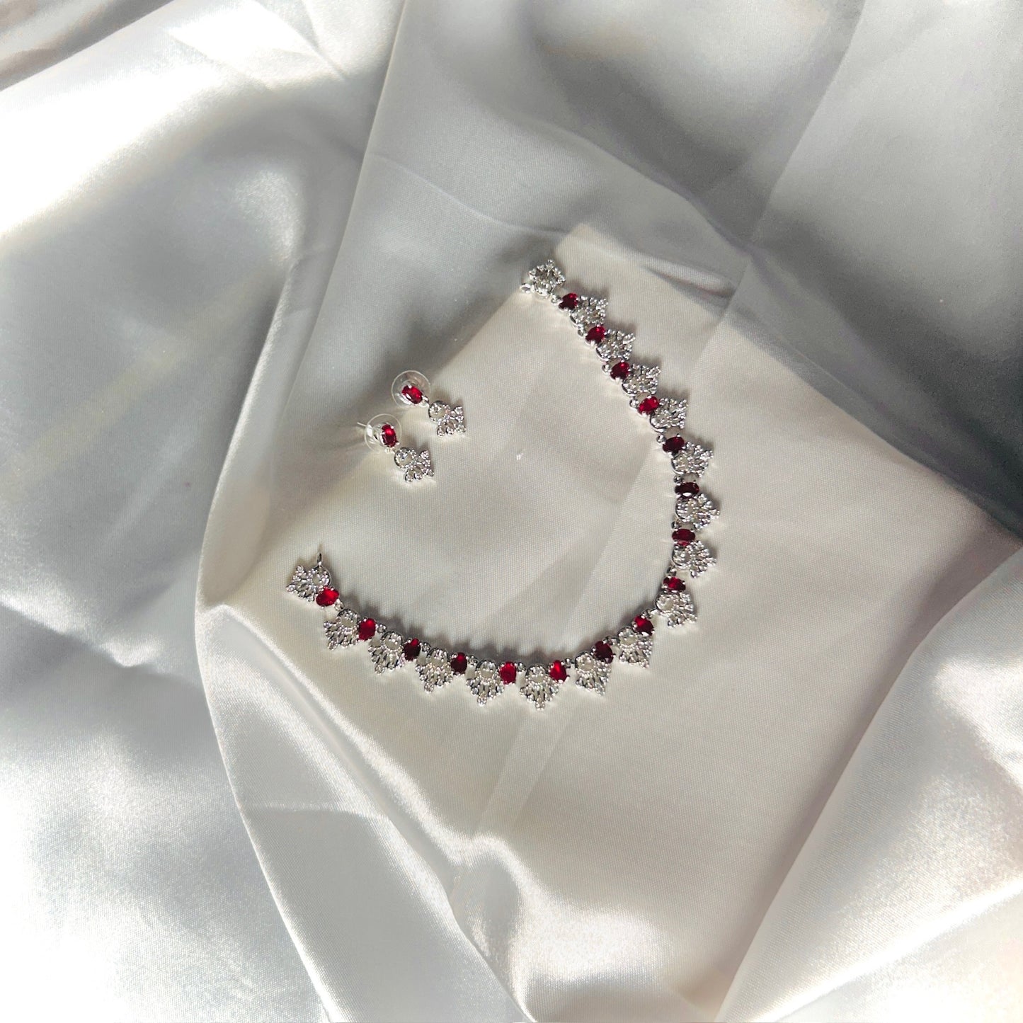 💎 Crimson Elegance Necklace Set ❤️✨